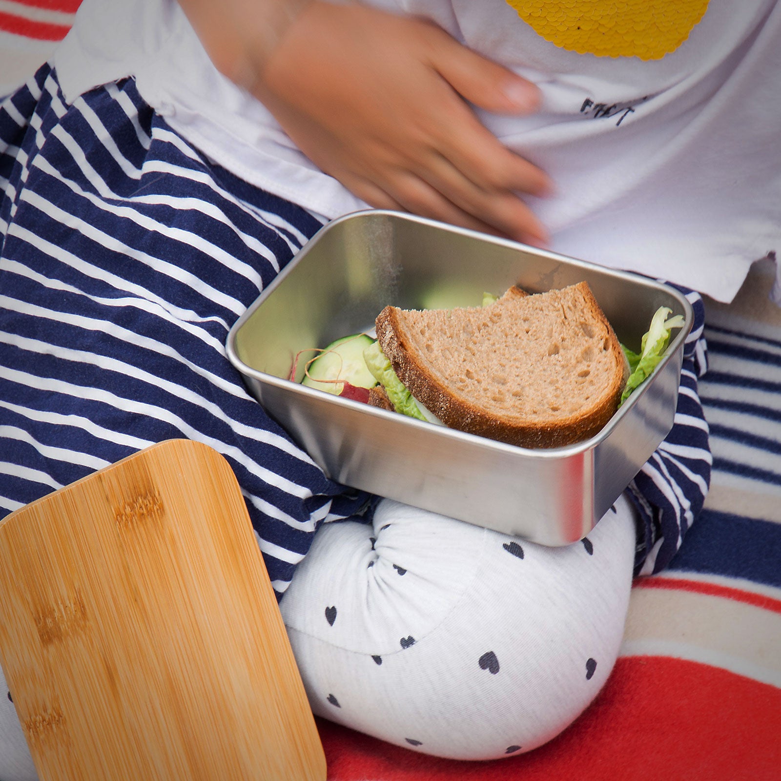 ECHTWERK Praktische Lunchbox aus Edelstahl 800 ml
