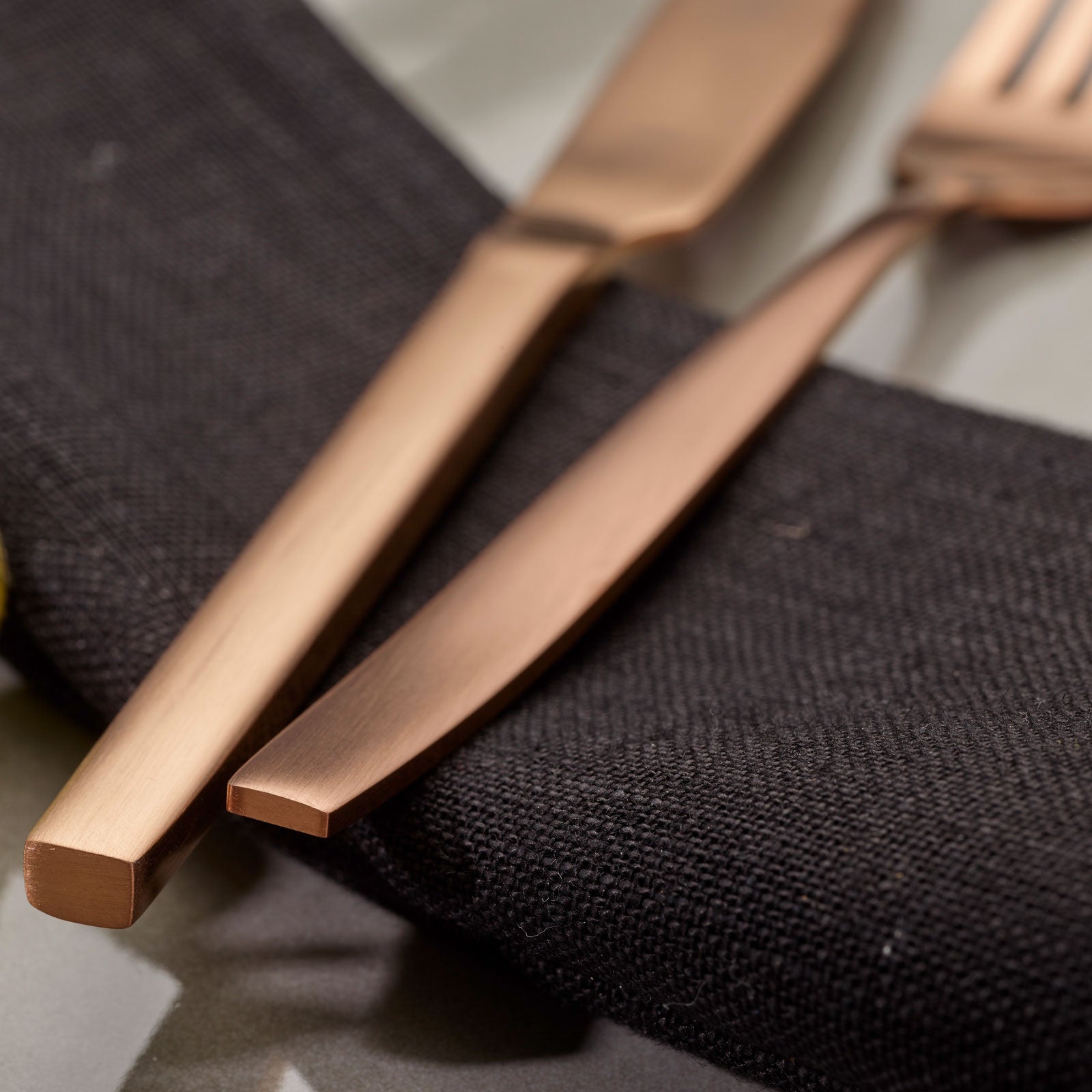 ECHTWERK Tafelbesteck Positano-Bronze Edition aus Edelstahl