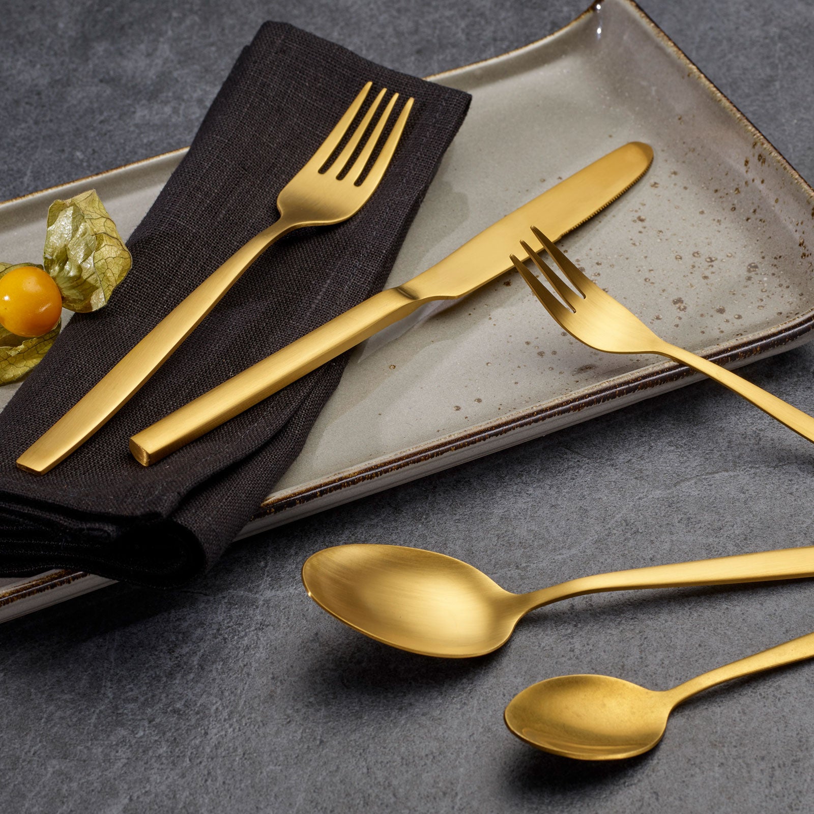 ECHTWERK Tafelbesteck Positano-Gold Edition aus Edelstahl