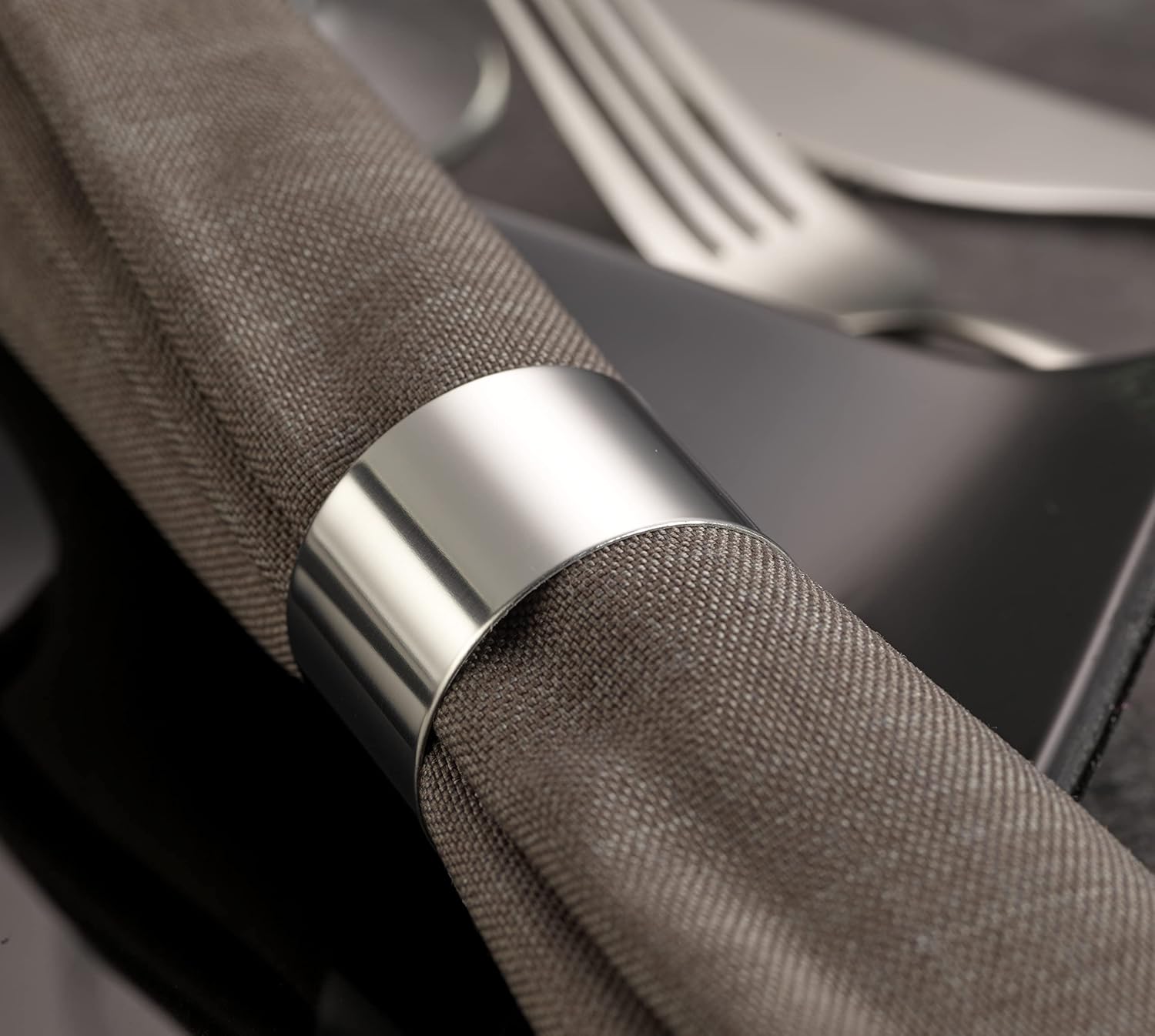 ECHTWERK Serviettenring-Set aus Edelstahl Silber