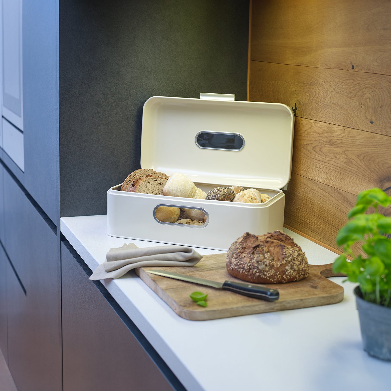ECHTWERK Retro Brotkasten "Big" Creme aus Metall mit Sichtfenstern