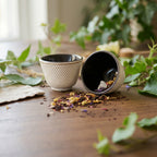Teeservice aus Gusseisen, 1,1L, Vintage-Design mit Teesieb aus Edelstahl