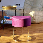Sitzhocker "Marylin" mit Samtbezug und goldenen Metallbeinen